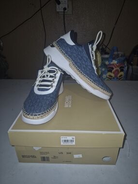 Michael Kors Light Denim Blue Lace-Up Sneakers